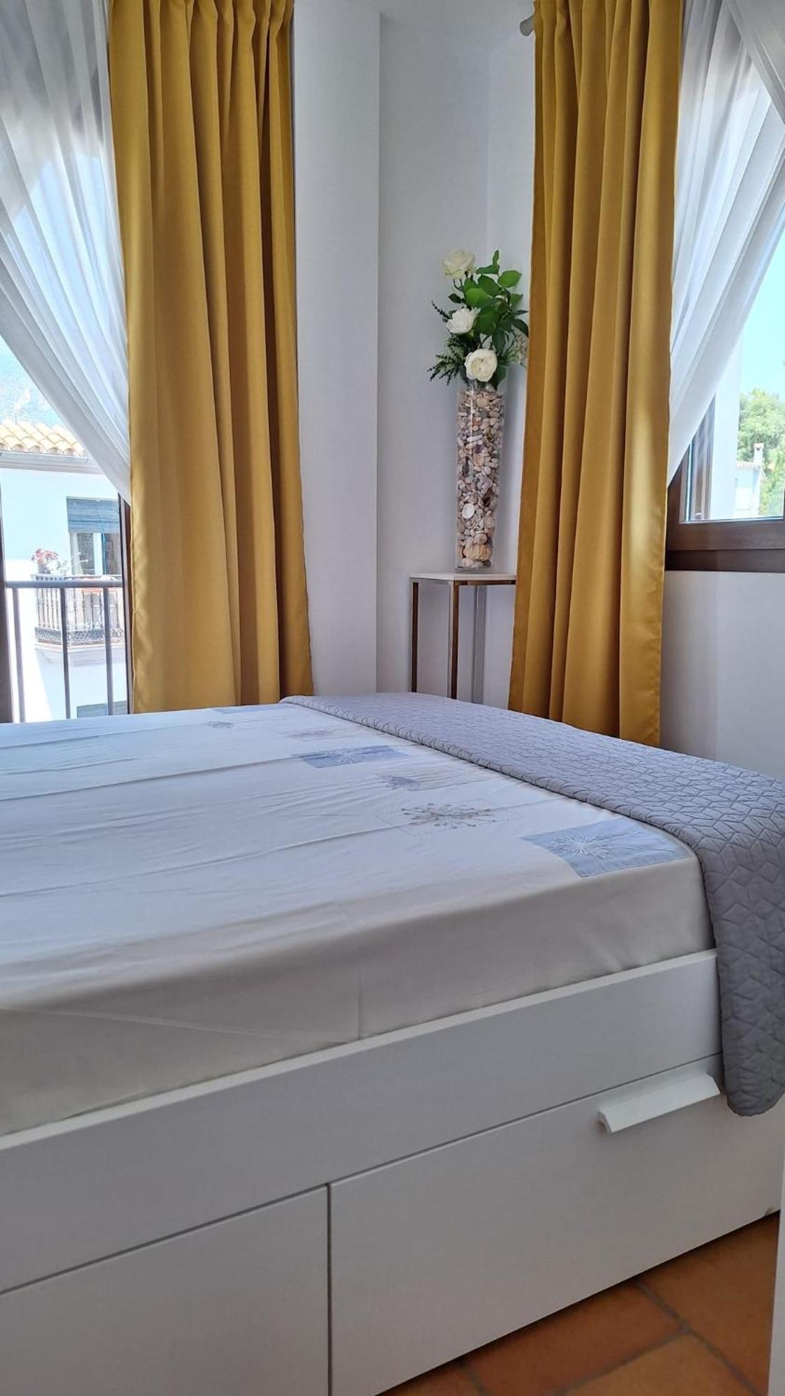 Casa De Flores * Benahavis